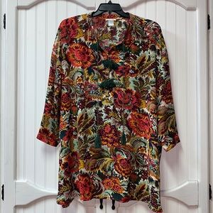Esley Collection 70’s Print Oversized Tunic Top L